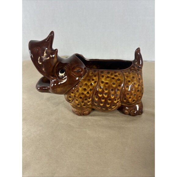 Rhinoceros rhino ceramic planter figurine Vintage anthropomorphic sculpture RARE - Picture 4 of 12